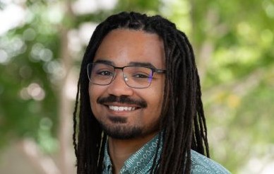 Devontae Baxter headshot